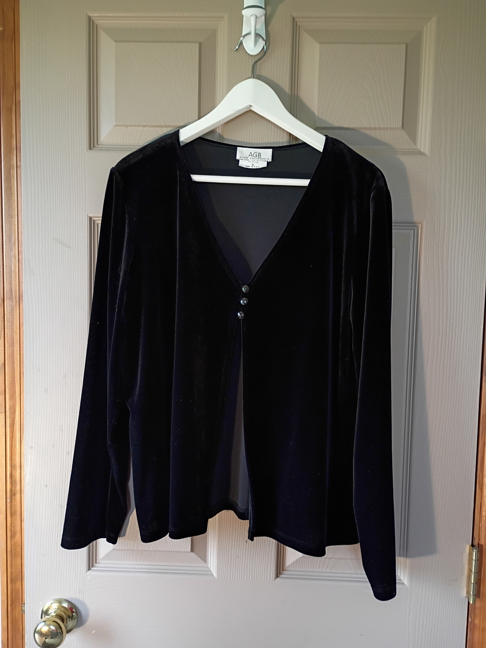 AGB Black Velvet V-Neck Cardigan with Three Buttons